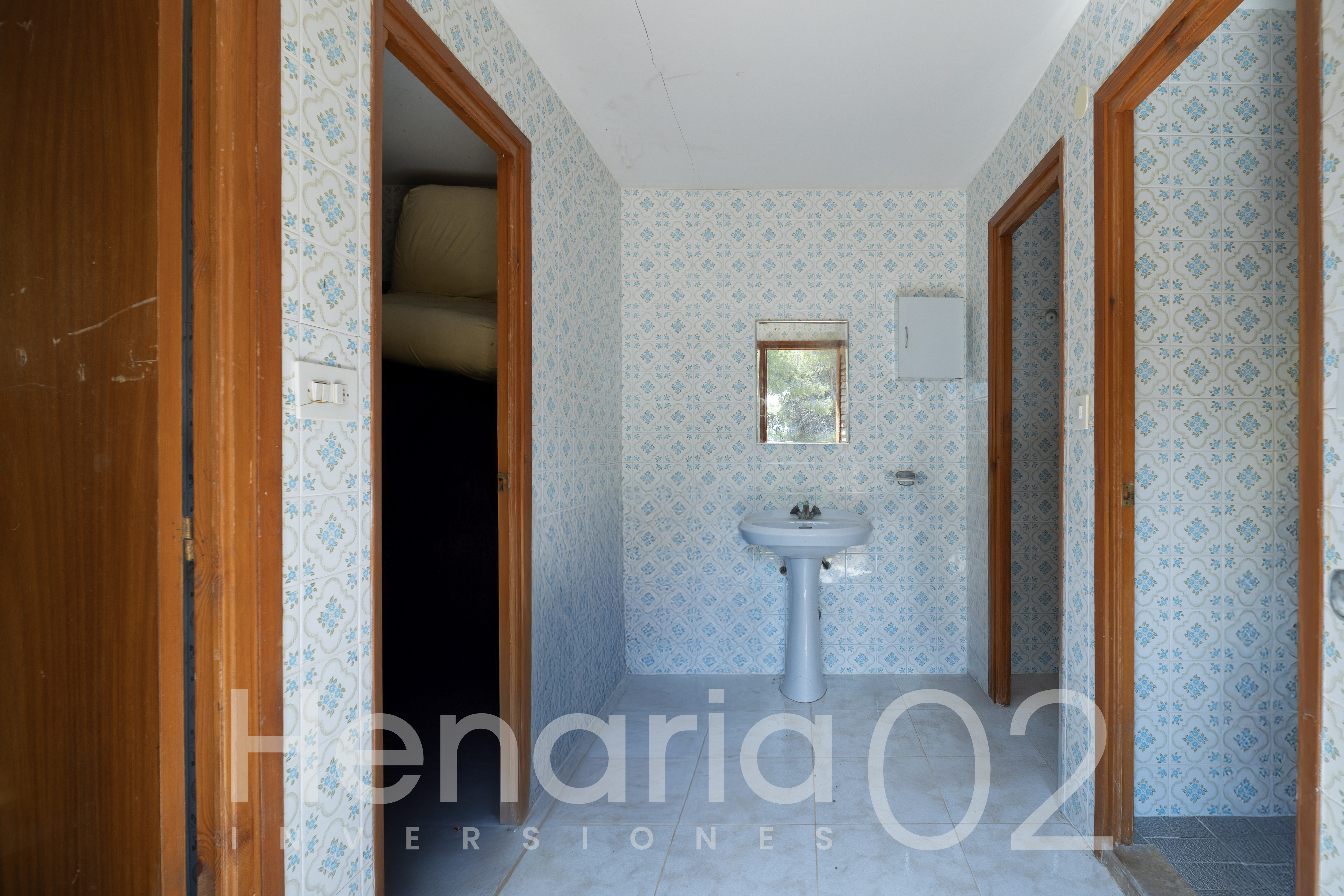 henaria2002